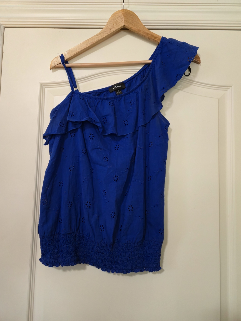 Iz Byer One-Shoulder Ruffle Eyelet Top in Royal Blue Colorful 100% Cotton